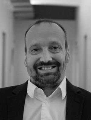 Tobias Kolpak, Steuerfachangestellter